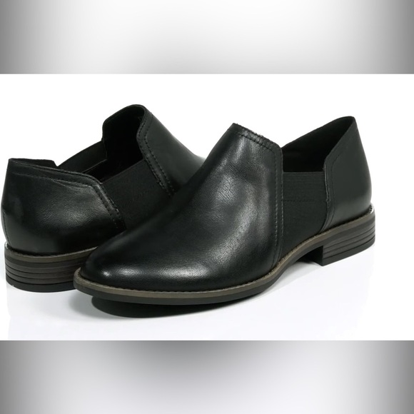 Clarks Other - Women’s Clarks Camzin Step Black Leather Ankle Boots 11W